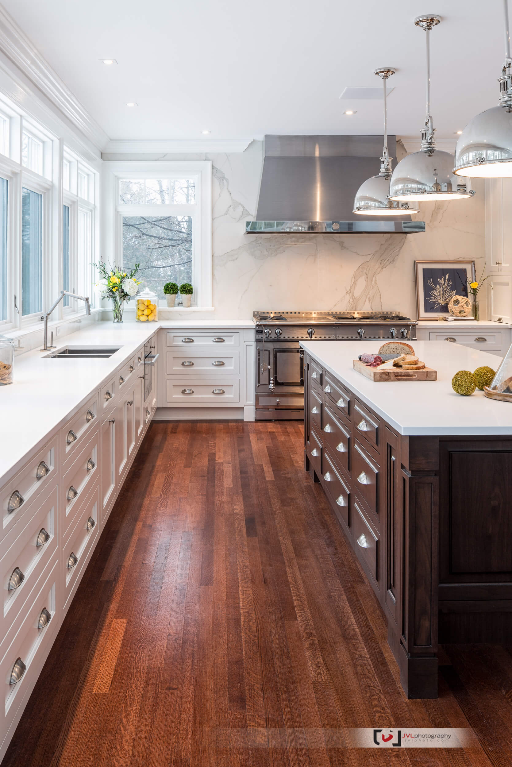 Award Winning Ottawa Kitchens by Astro Design - JVL PhotographyJVL