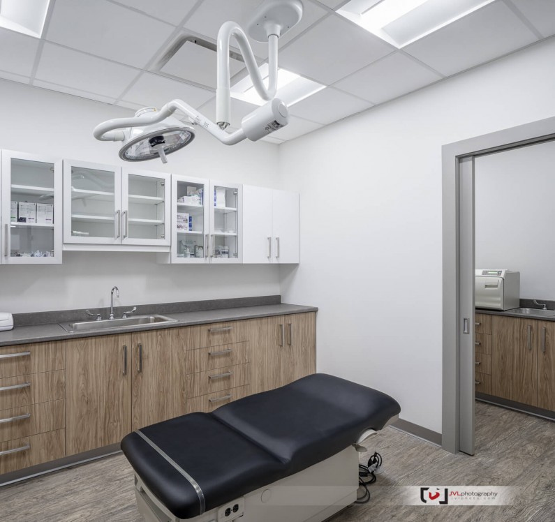 South Ottawa Medical by Parallel 45 - Commercial Interior Photography by JVLphoto